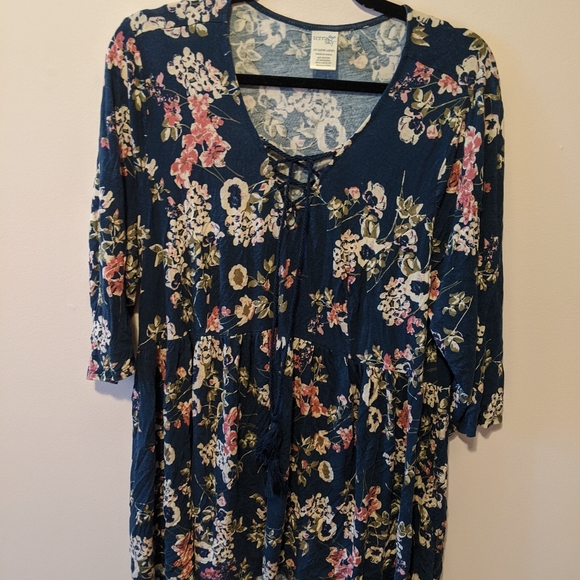 Navy blue and floral Dress - Picture 1 of 3